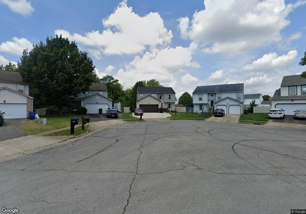 1649 Eastbrook Dr N, Columbus, OH 43223 - photo 1