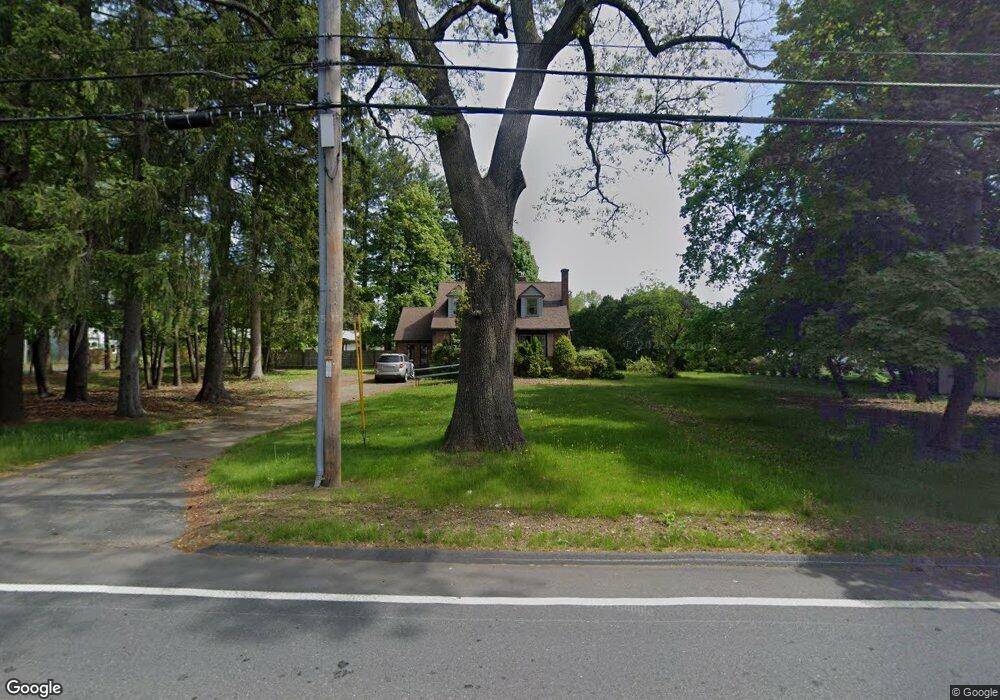 650 Amostown Rd, West Springfield, MA 01089 - photo 1