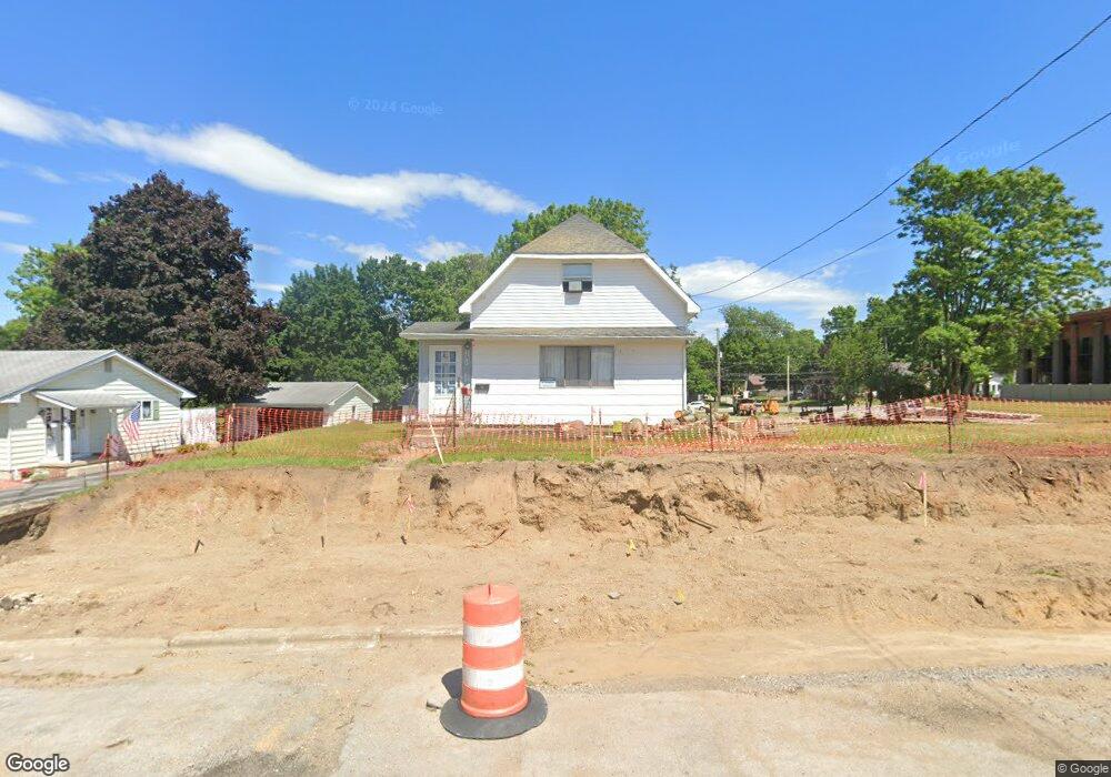 910 Ada St, Owosso, MI 48867 - photo 1