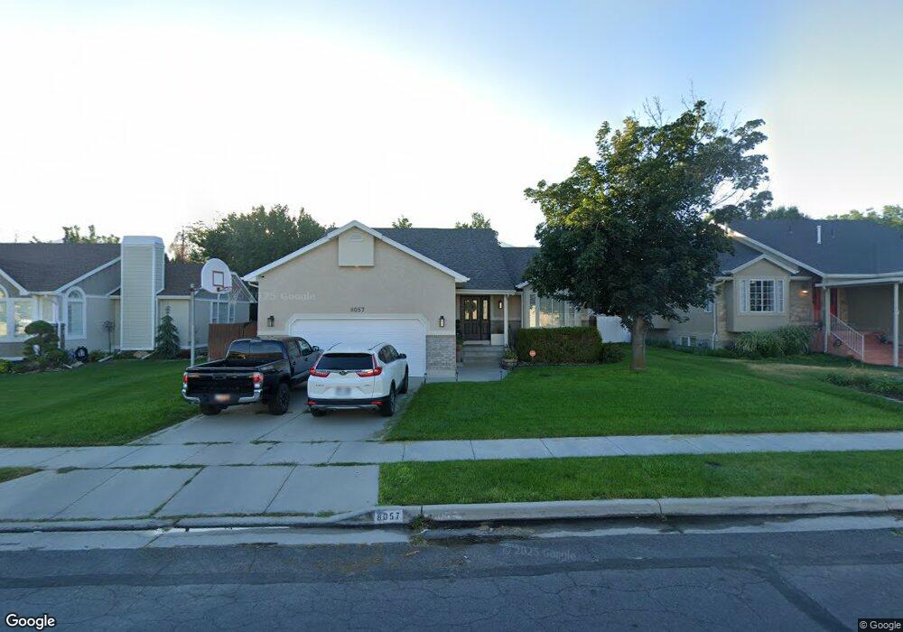 8057 Nighthawk Dr, Sandy, UT 84094 - photo 1