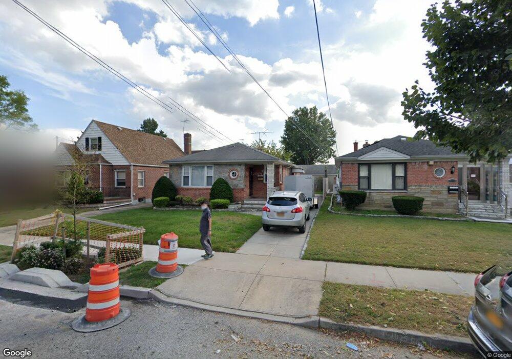 17212 65th Ave, Fresh Meadows, NY 11365 - photo 1