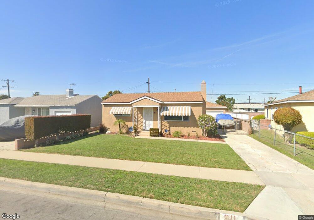 911 W 127th St, Compton, CA 90222 - photo 1