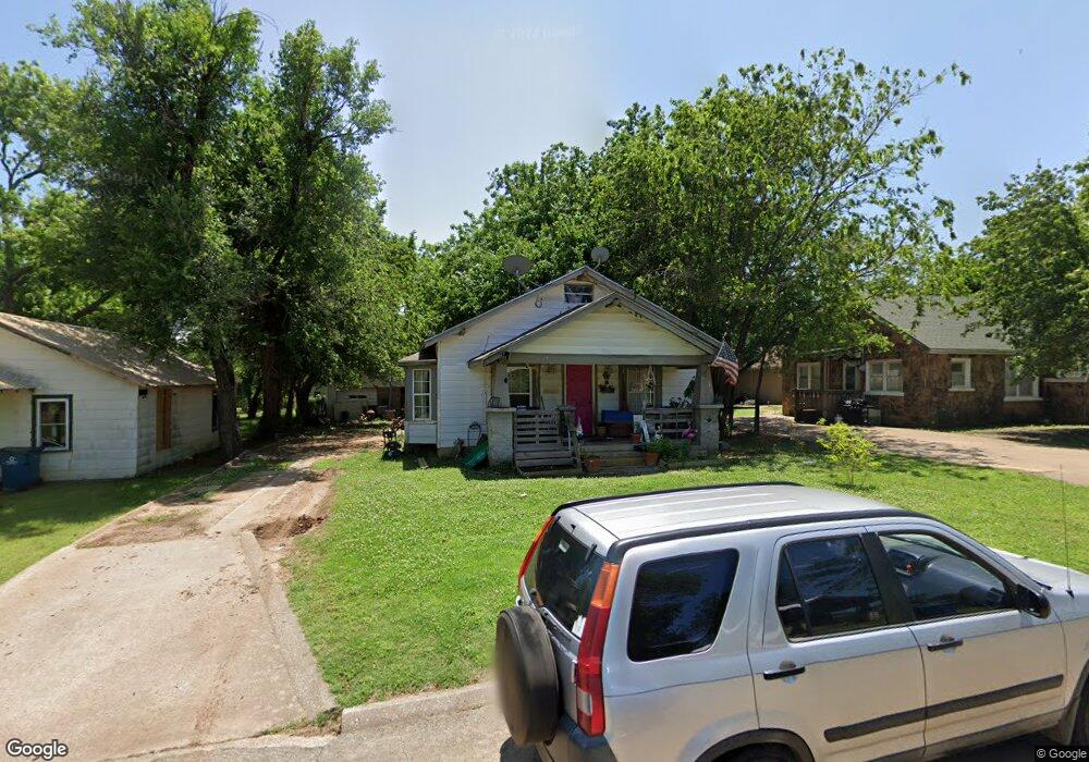 911 E 2nd St, Cushing, OK 74023 - photo 1