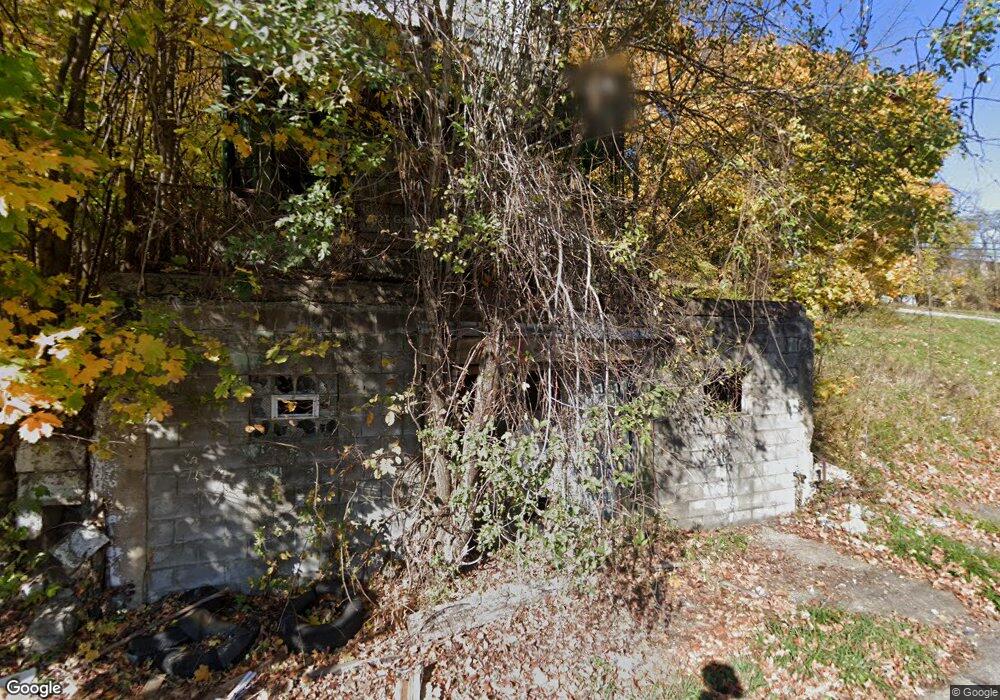 1315 Hunter St, Pittsburgh, PA 15221 - photo 1