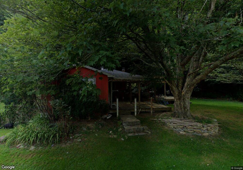 176 Stewart Simmons Rd, Deep Gap, NC 28618 - photo 1