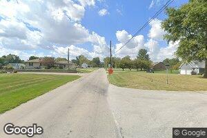2231 E Warrenton Rd, Haubstadt, IN 47639