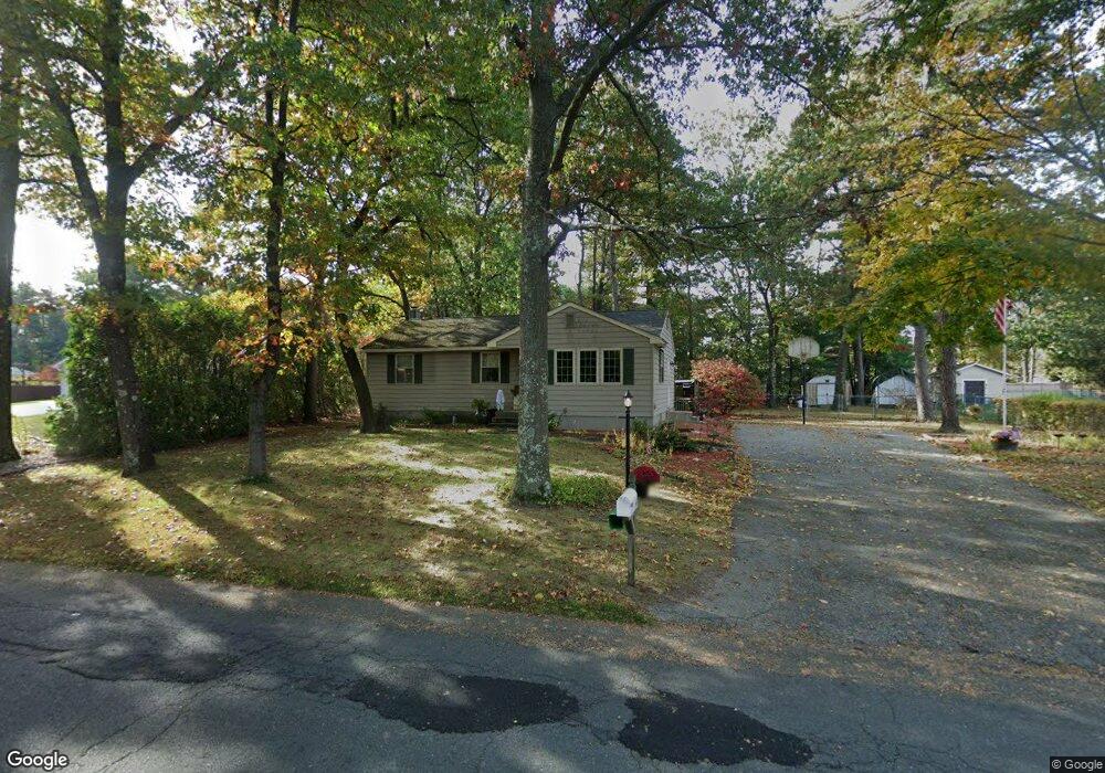 64 Phelps St, Easthampton, MA 01027 - photo 1