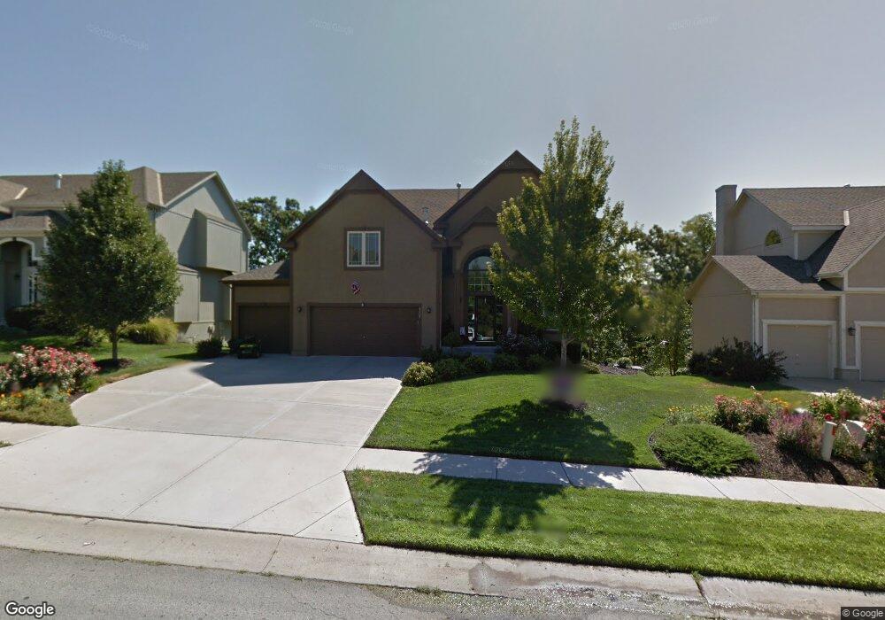 4405 Grove St, Shawnee, KS 66226 - photo 1