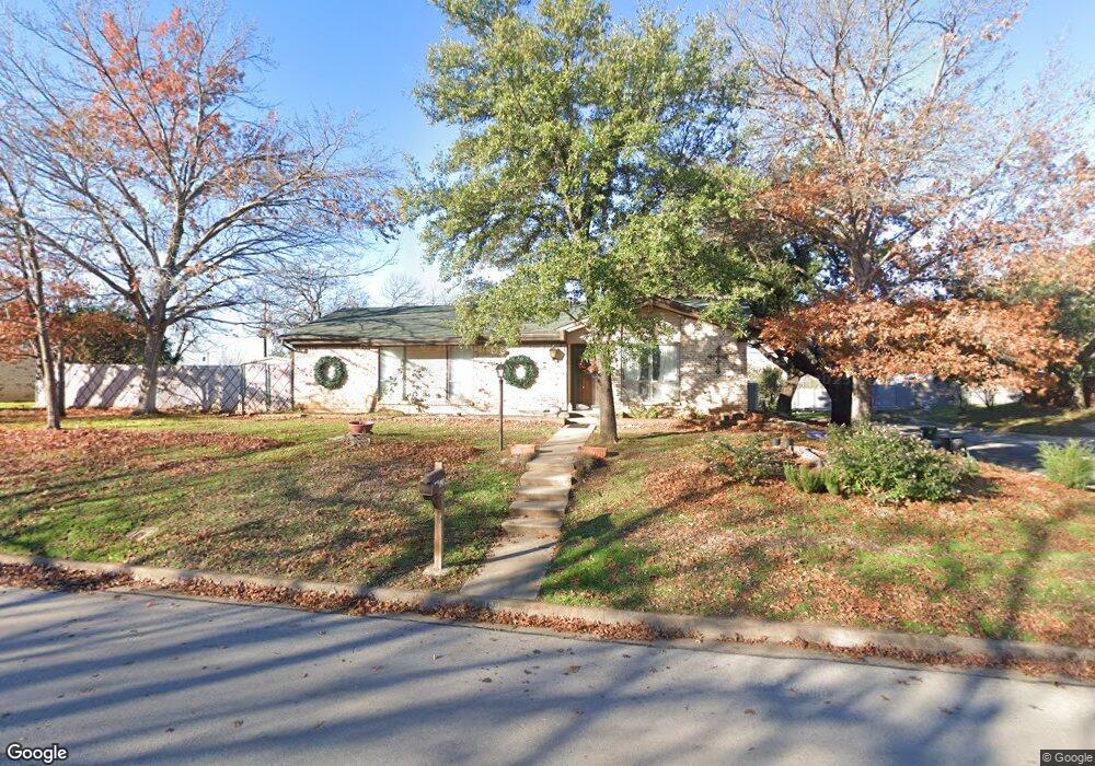 129 Cooper Dr, Hurst, TX 76053 - photo 1