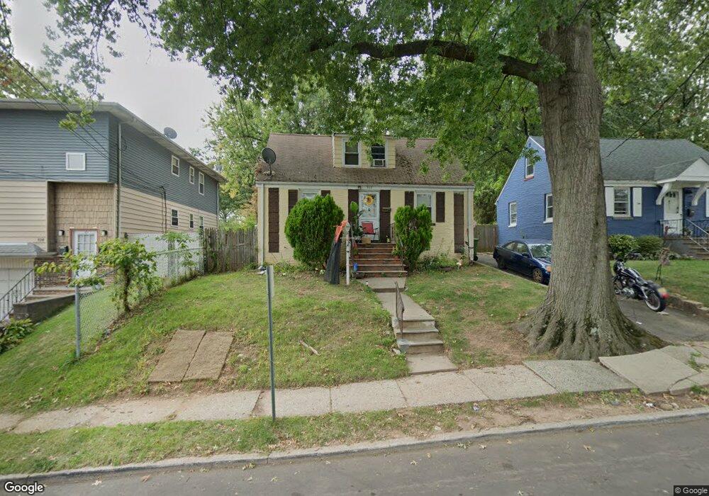 918 Oak St, Roselle, NJ 07203 - photo 1