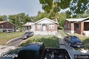 3821 Manola Ave, Saint Louis, MO 63121