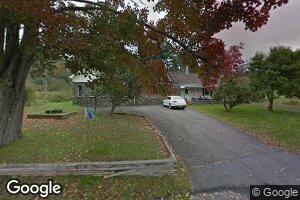 26 Pine Tree Dr, Dalton, PA 18414