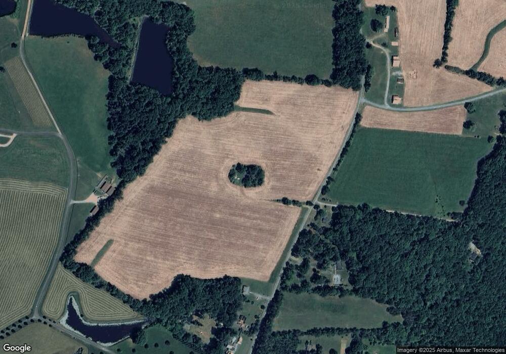 6285 Rolling Rd S, Scottsville, VA 24590 - photo 1