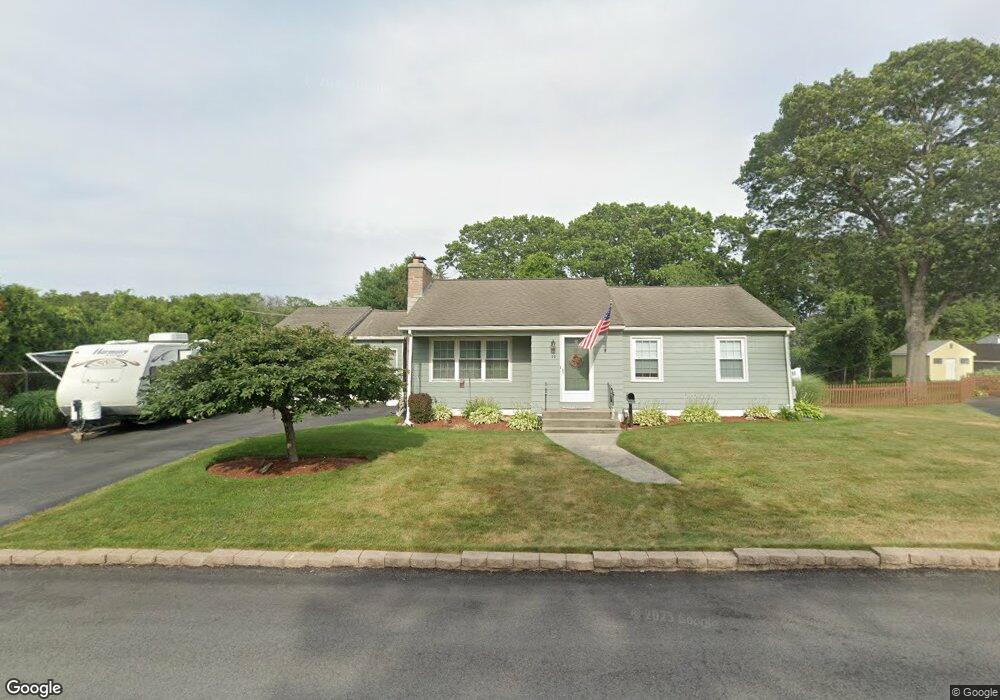 59 Curran Rd, Cumberland, RI 02864 - photo 1