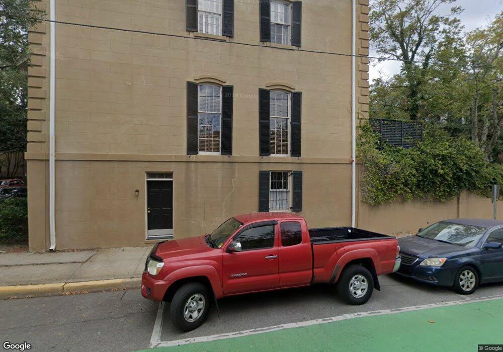 424 E Charlton St, Savannah, GA 31401 - photo 1