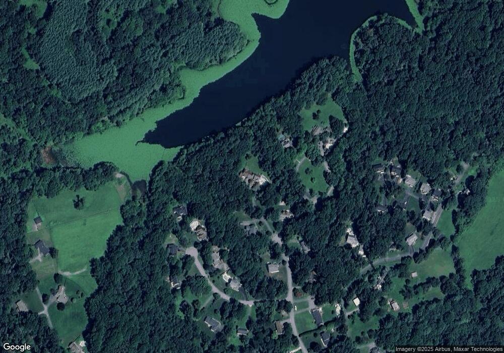 6989 Beachmont Dr, Sykesville, MD 21784 - photo 1