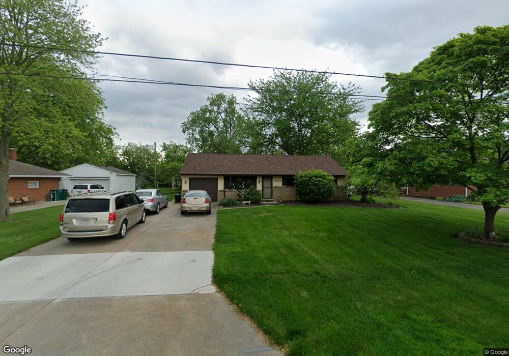 1703 N Thyre Dr, Genoa, OH 43430 - photo 1