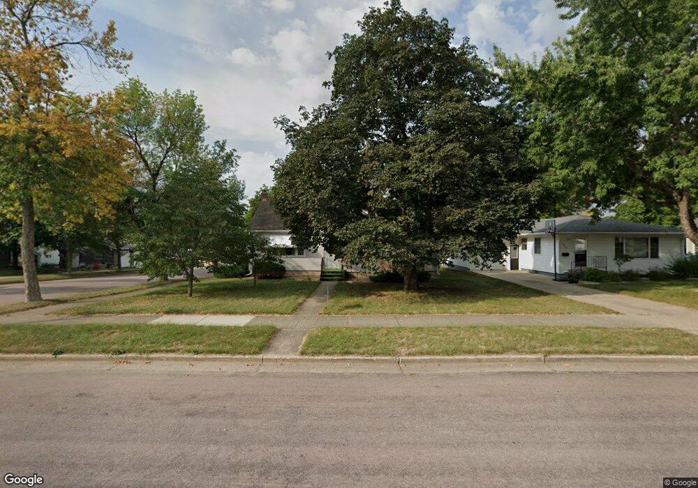 1026 S Washington St, New Ulm, MN 56073 - photo 1