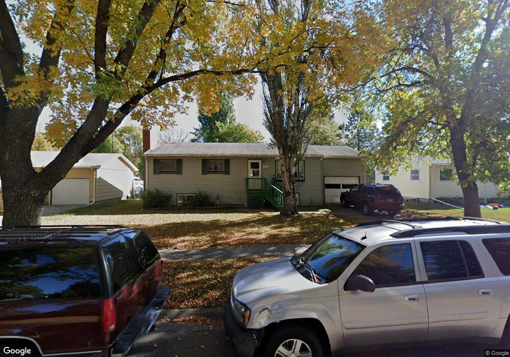 1107 S 19th St, Grand Forks, ND 58201 - photo 1