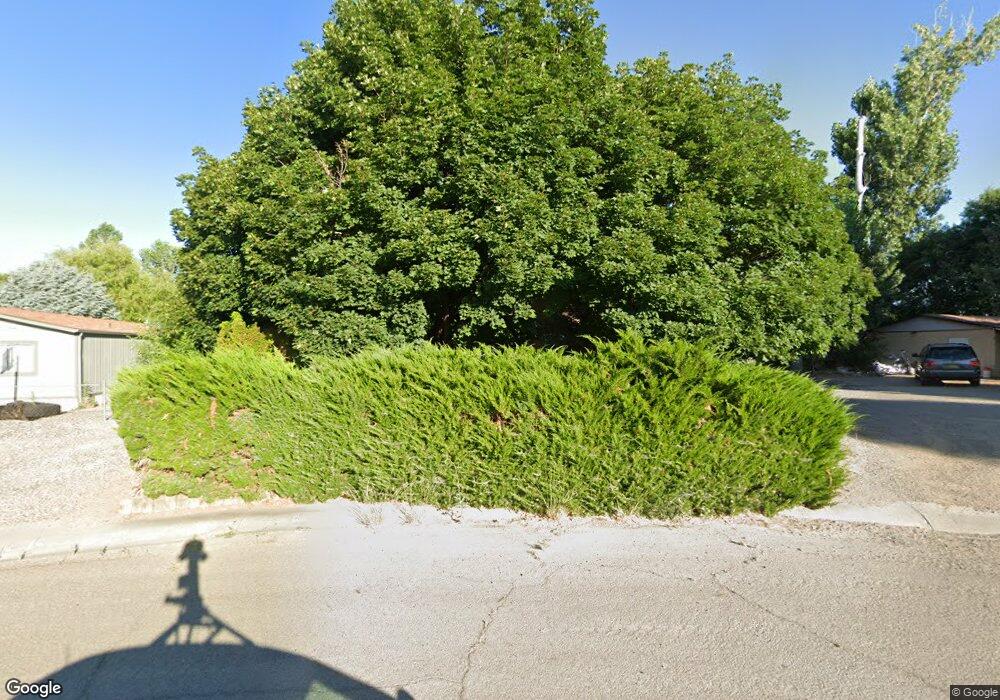 903 Camino Rd, Bloomfield, NM 87413 - photo 1