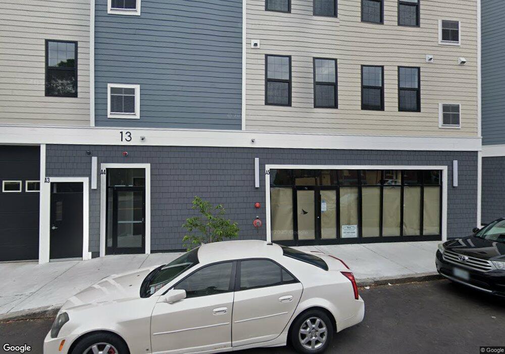 13 Nahant St unit 1, Lynn, MA 01902 - photo 1