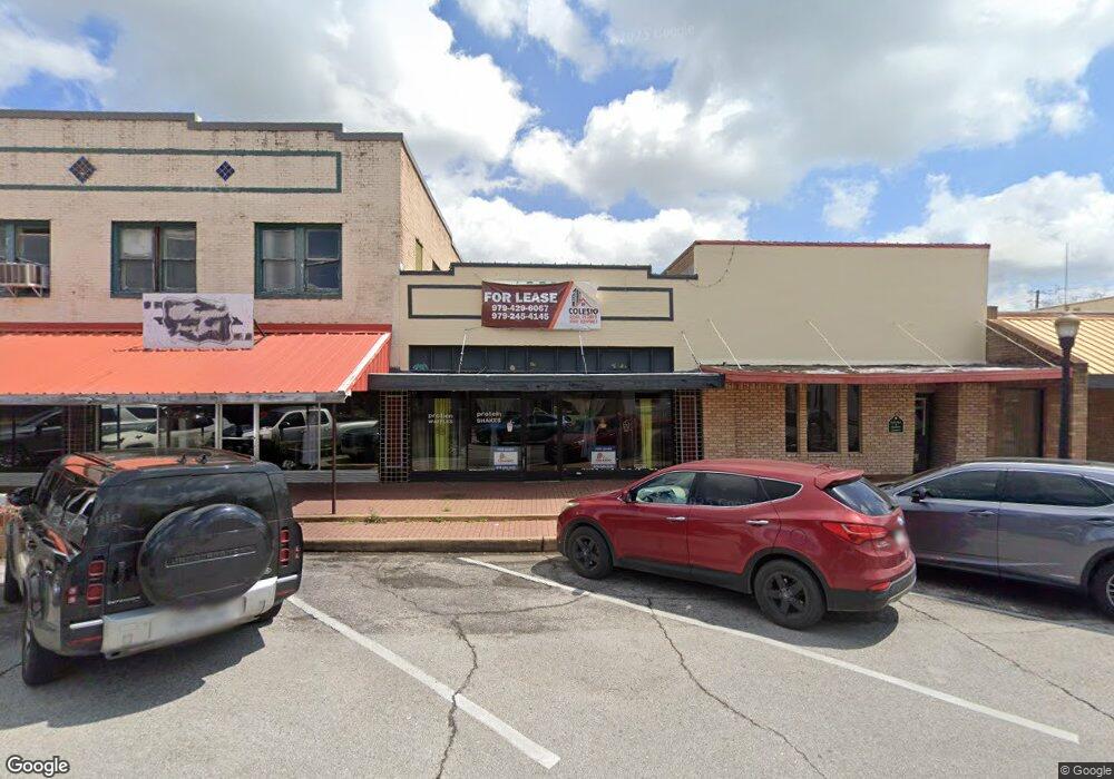 2217 Avenue G, Bay City, TX 77414 - photo 1