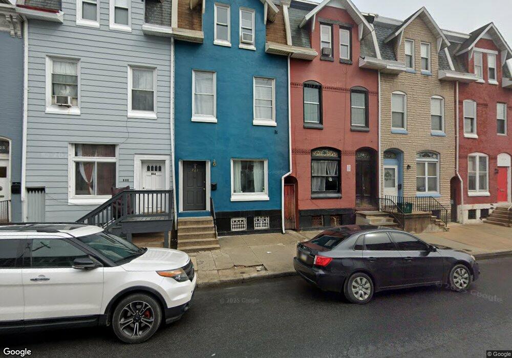 721 N 10th St, Reading, PA 19604 - photo 1