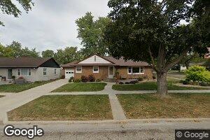 405 2nd St, Manning, IA 51455