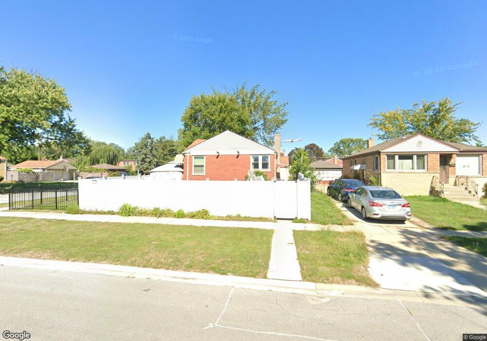 9942 Montrose Ave, Schiller Park, IL 60176 - photo 1