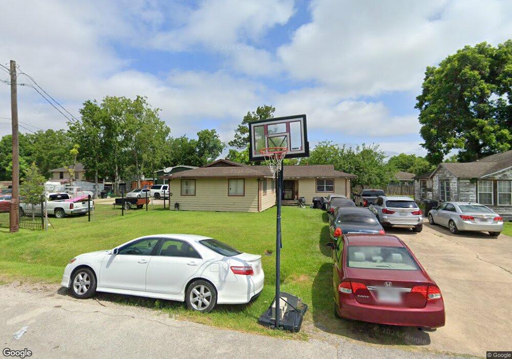 3705 Legion St, Houston, TX 77026 - photo 1