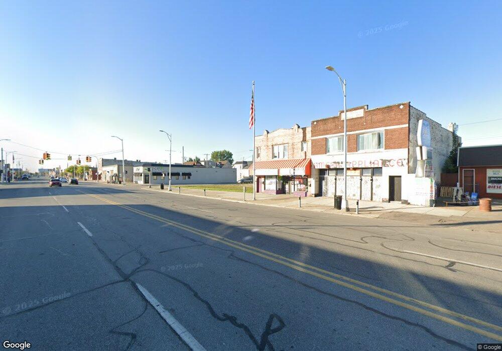 12035 Joseph Campau St, HamtraMcK, MI 48212 - photo 1