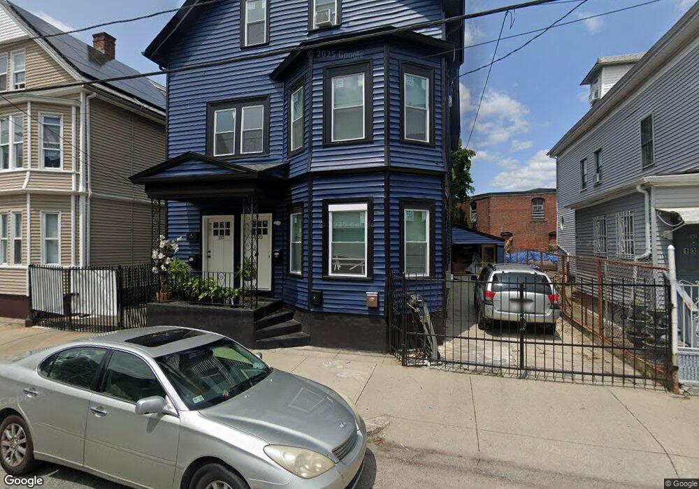 135 Superior St unit 2, Providence, RI 02909 - photo 1