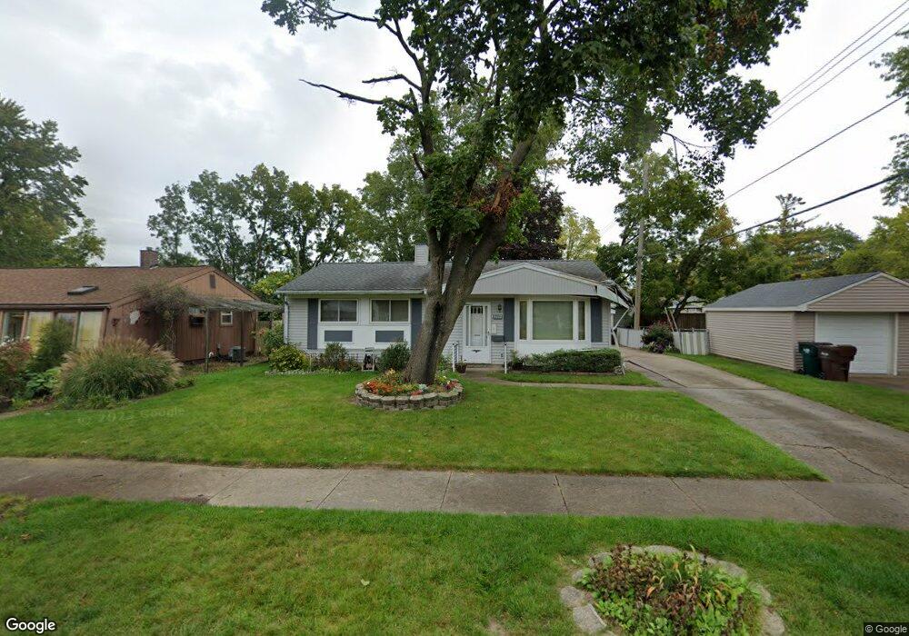 3312 Glenbrook Dr, Lansing, MI 48911 - photo 1