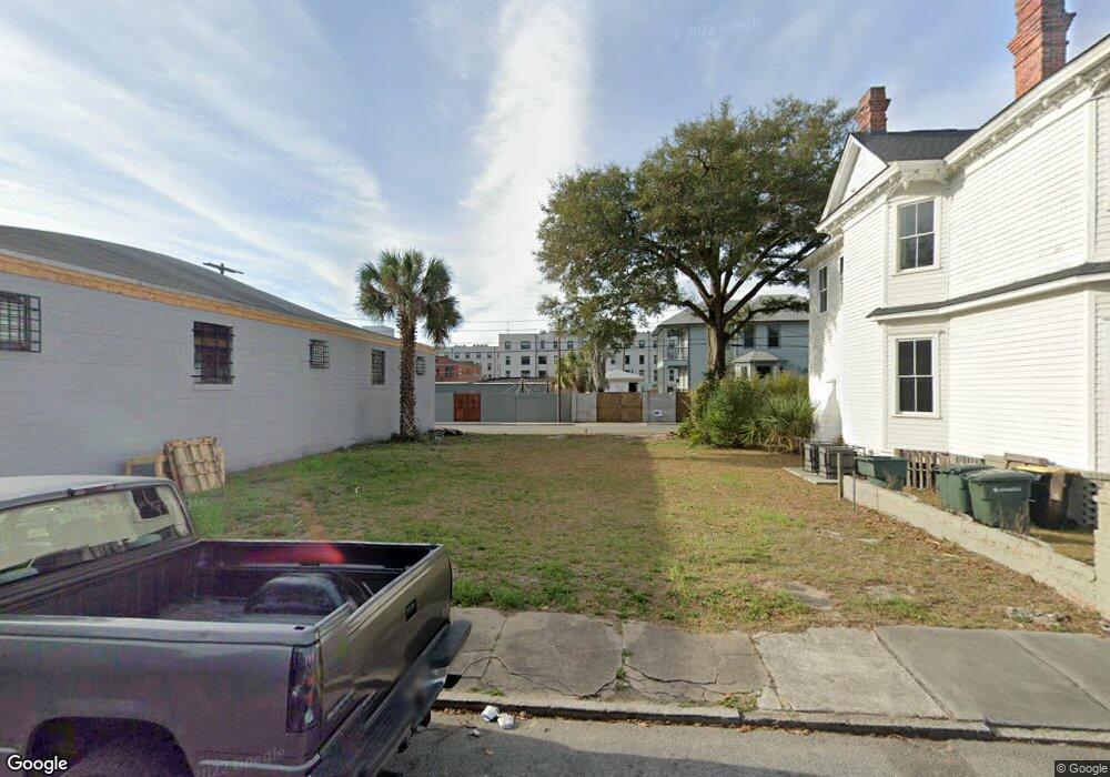 113 W 42nd St, Savannah, GA 31401 - photo 1