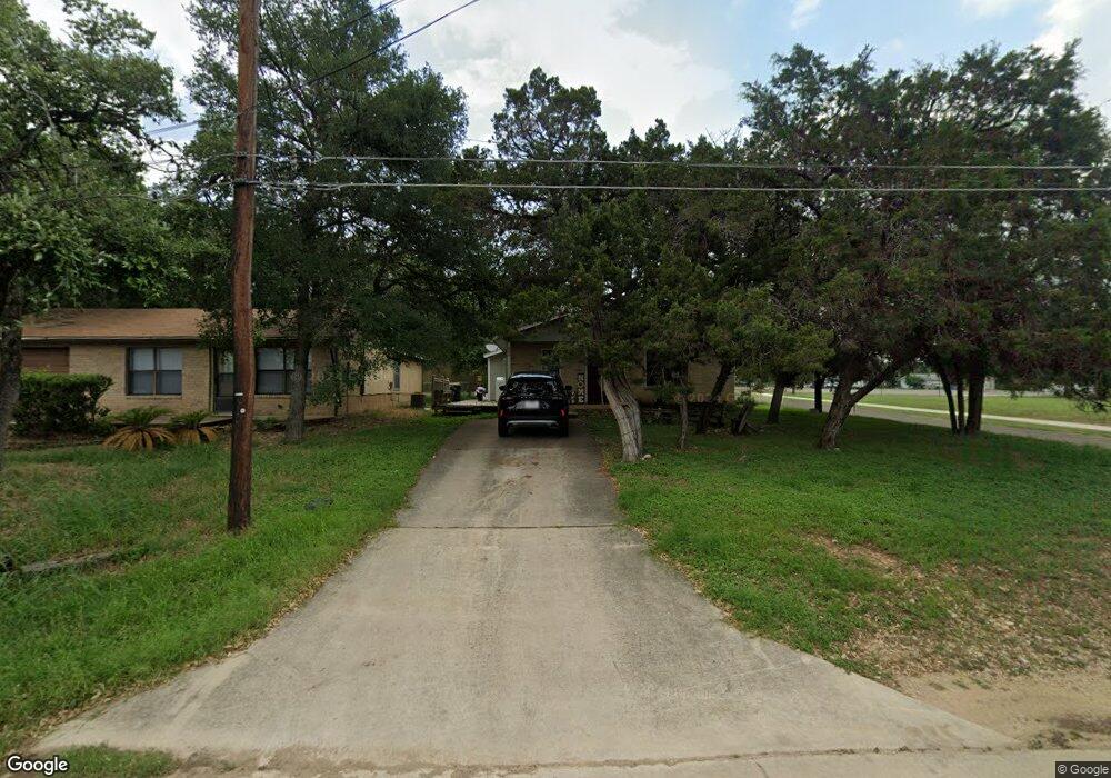 902 Dartmouth St, San Marcos, TX 78666 - photo 1