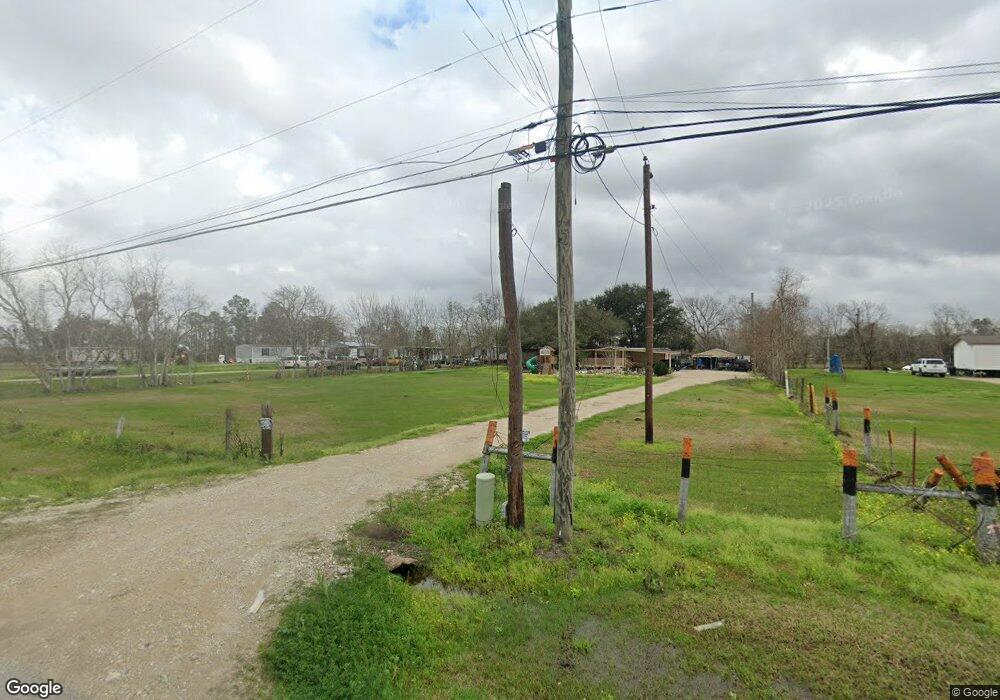 900 County Road 947, Alvin, TX 77511 - photo 1