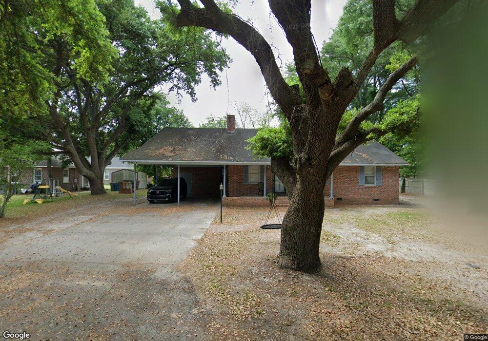 206 Gourdin St, Kingstree, SC 29556 - photo 1