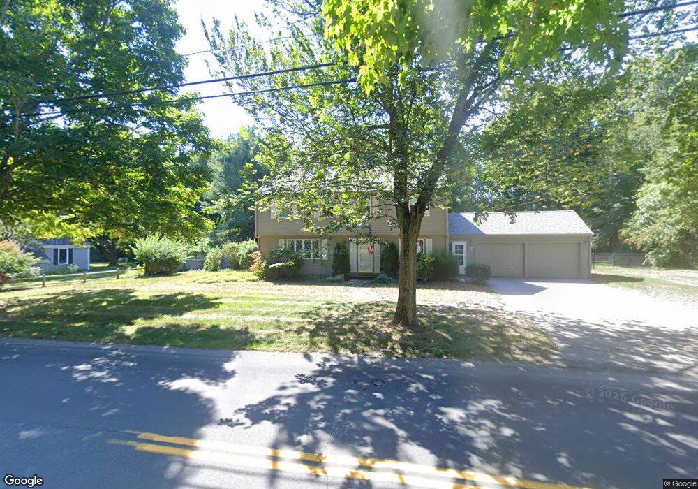 15 Longmeadow Rd, Hingham, MA 02043 - photo 1