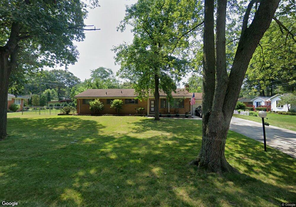 21271 Shurley Dr, Grosse Ile, MI 48138 - photo 1