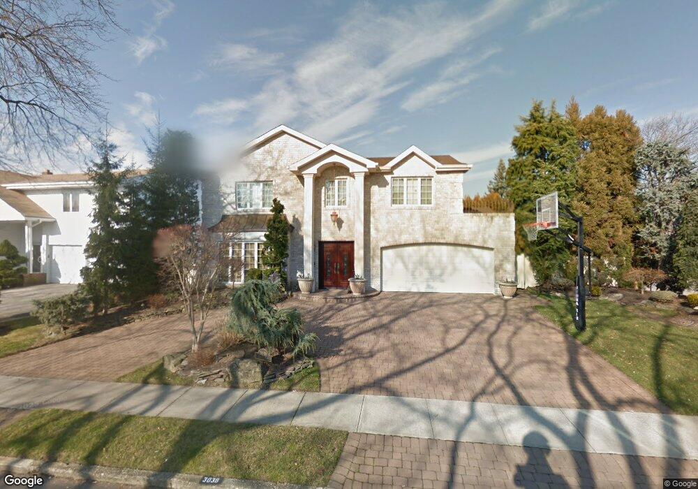 3038 Cheryl Rd, Merrick, NY 11566 - photo 1