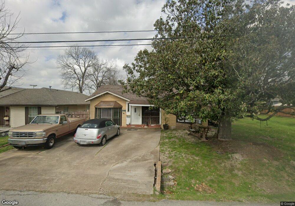 11 Burress St, Houston, TX 77022 - photo 1