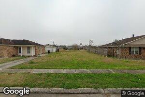 3305 Shannon Dr, Violet, LA 70092