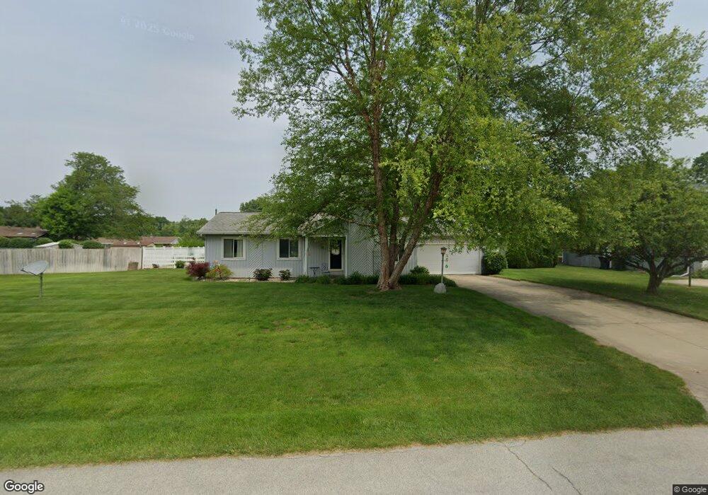 17599 Fleetwood Ln, South Bend, IN 46635 - photo 1