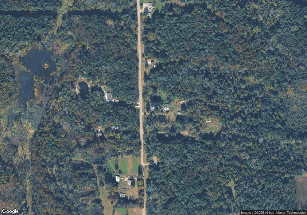 6101 Oak Rd, Vassar, MI 48768 - photo 1