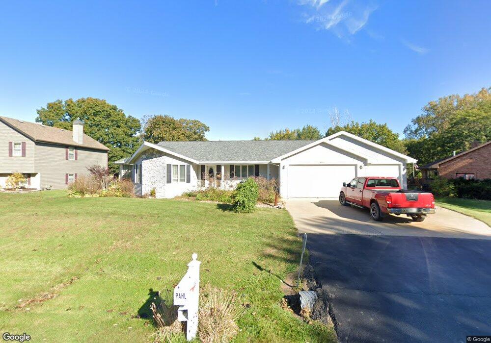 N9674 Shepherd Ln, Appleton, WI 54915 - photo 1