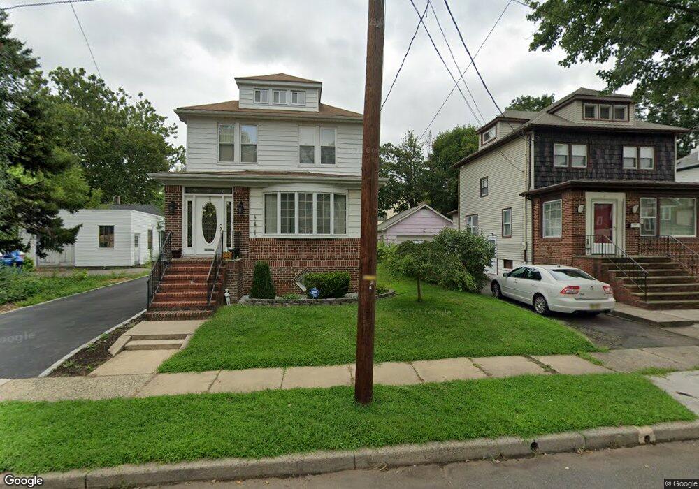 7 Picton St, Clark, NJ 07066 - photo 1