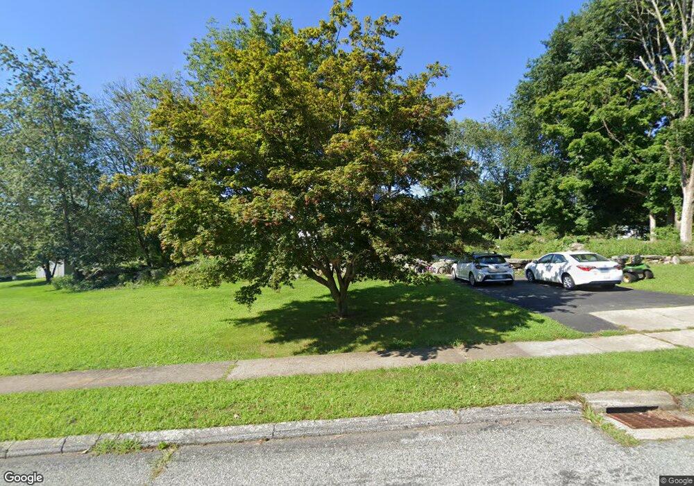 33 Michele Dr, Norwich, CT 06360 - photo 1