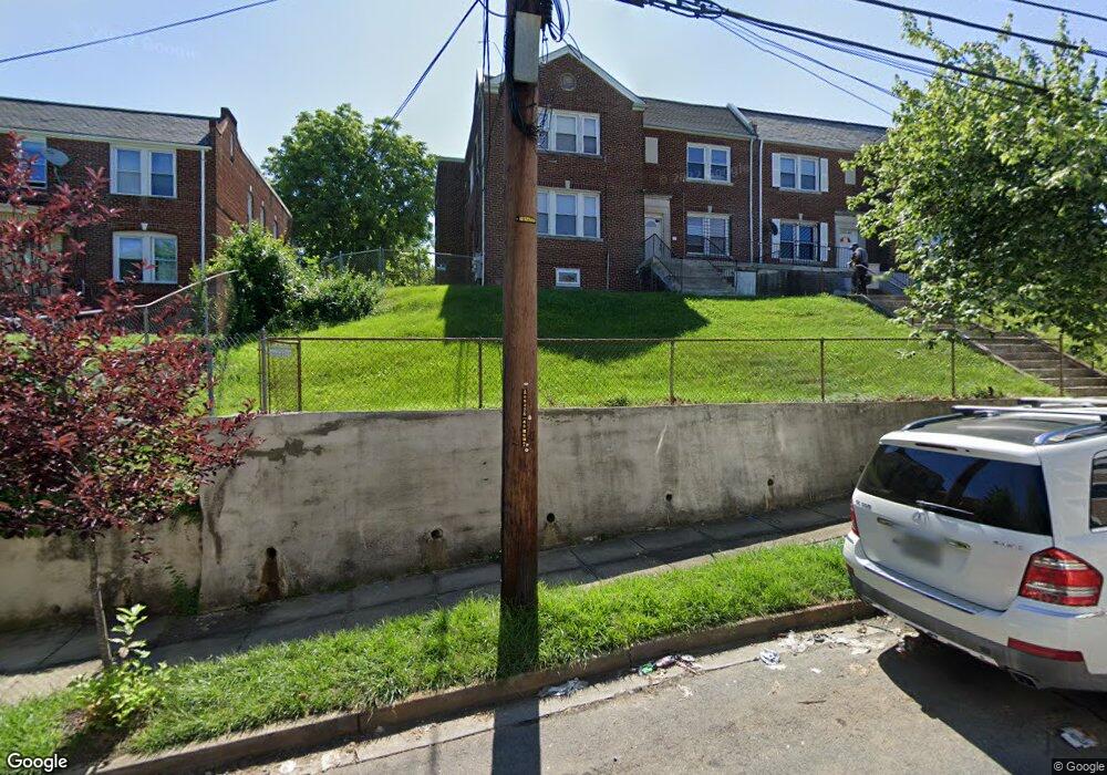 1716 28th Place SE unit 3, Washington, DC 20020 - photo 1