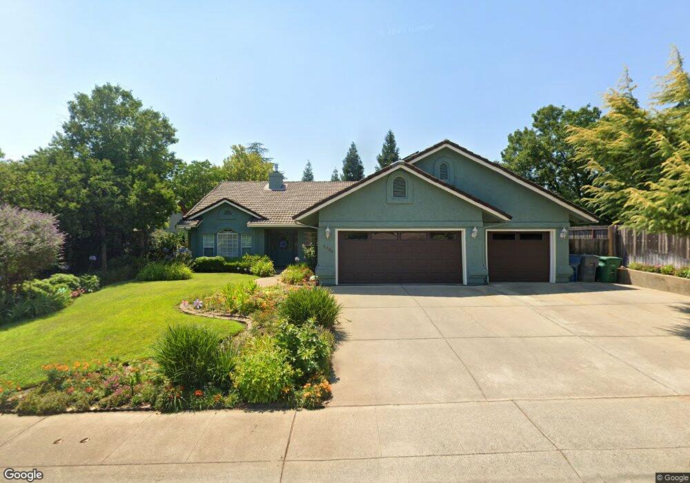 1730 Oak Mesa Ln, Redding, CA 96003 - photo 1