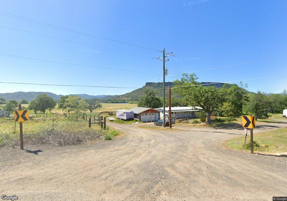 8027 High Banks Rd, Central Point, OR 97502 - photo 1